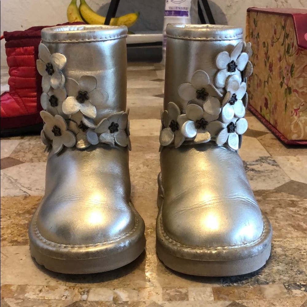 Gold flowered Uggs